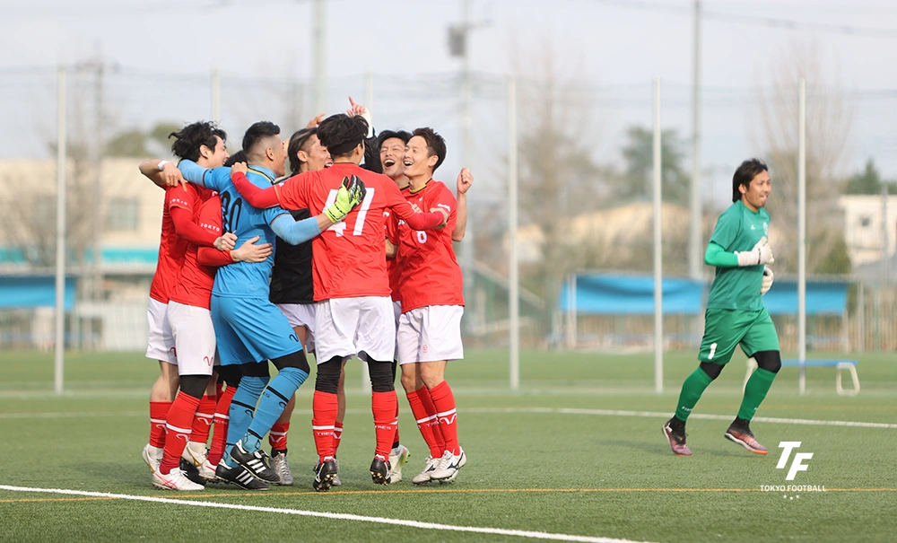 写真：PK戦の末に全国大会出場を決めたエリースO35。