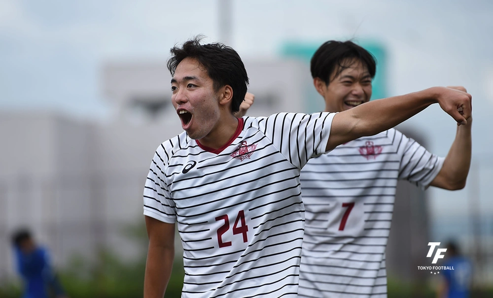 写真:早大はMF中川のゴールなどで東京海上に勝利。(写真:小林渓太)