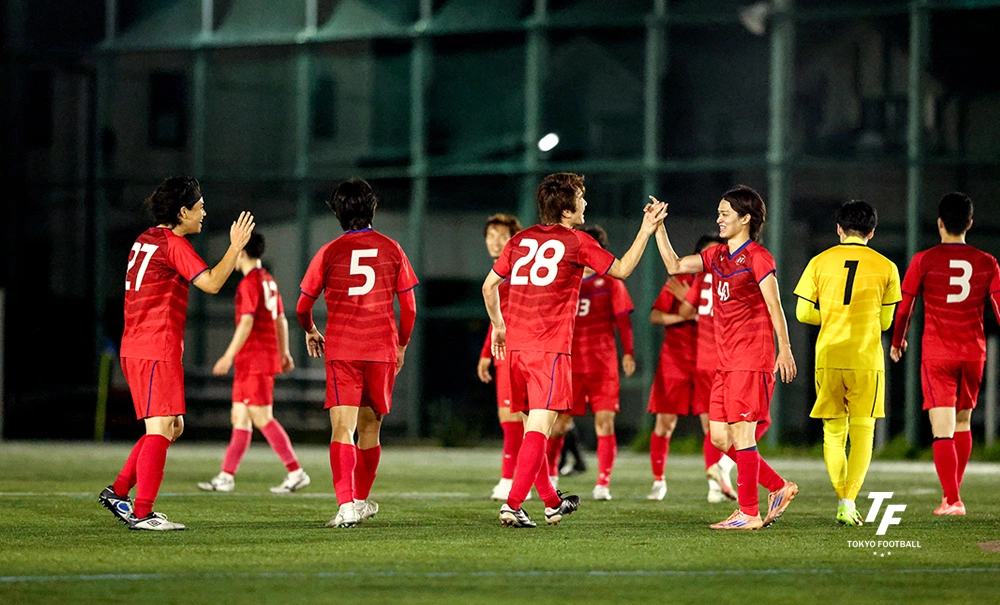 写真：6試合ぶりに勝ち点3を手にした三菱養和。（写真：石川美紀子）