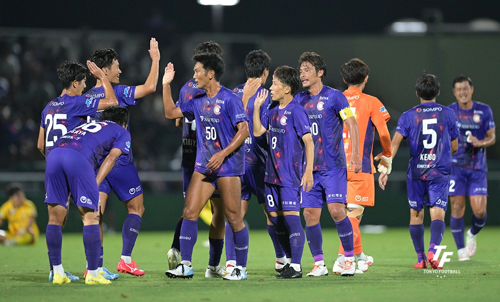 写真：開幕戦で勝利を挙げたクリアソン新宿。（写真：小林渓太）