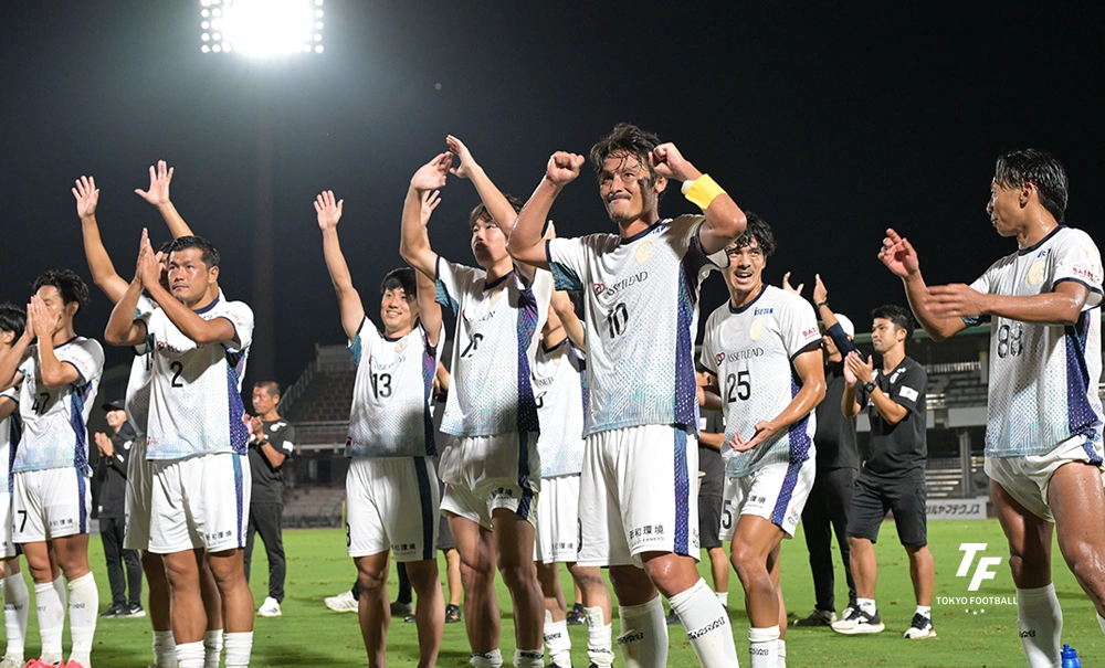 写真：開幕2連勝を飾ったクリアソン新宿。（写真：小林渓太）